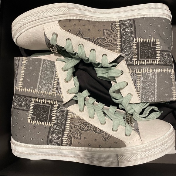 Amiri Bandana Sneakers - Picture 1 of 2